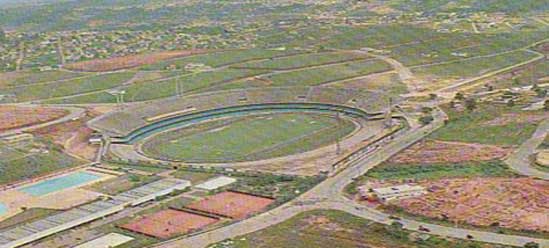 Foto antiga do Estádio do Morumbi ainda sem as obras finalizadas